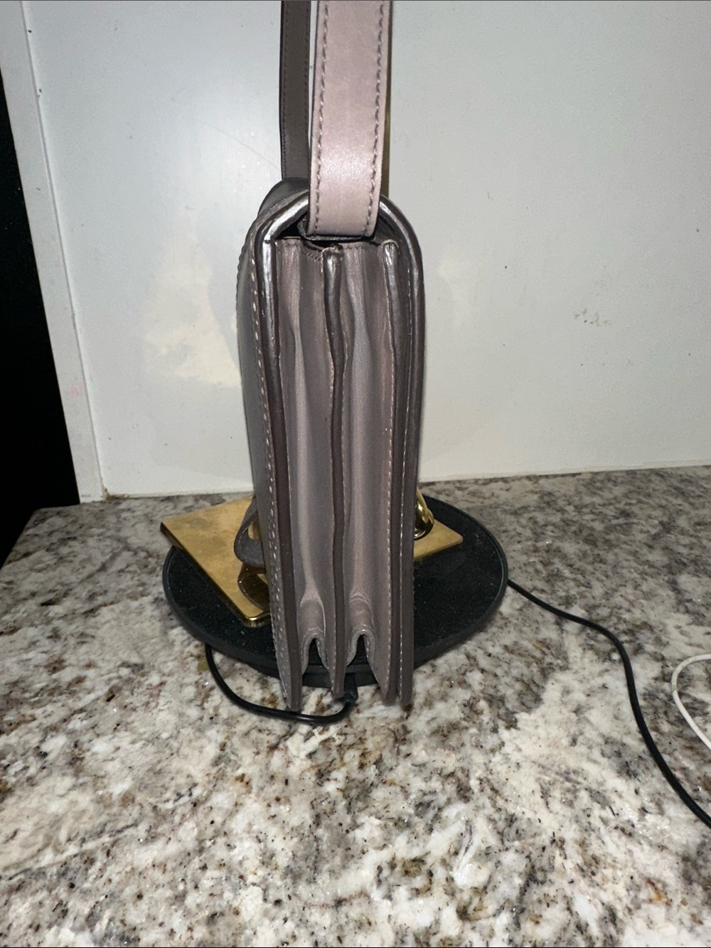 Gucci Gray Leather Shoulder Bag with Gold Hardware. PREOWNED (AUTHENTIC) - Picture 10 of 16